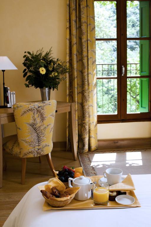 Le Grand Hôtel Moltig les Bains Zimmer foto